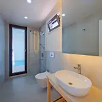 Neo With 2 Private Pools, Bbq, Jacuzzi&sauna * Fethiye