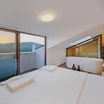 Villa Neo With 2 Private Pools, Bbq, Jacuzzi&sauna
