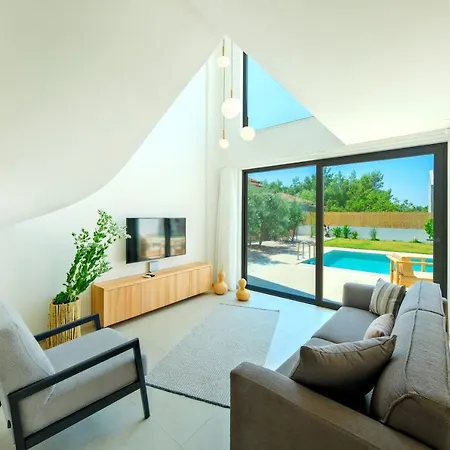 Villa Neo With 2 Private Pools, Bbq, Jacuzzi And Sauna Fethiye