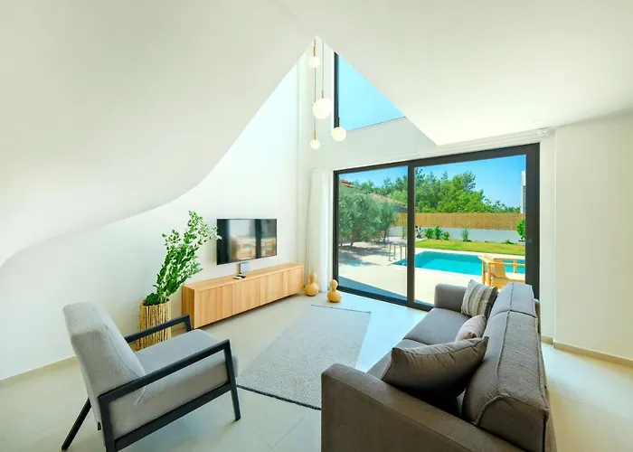 Вилла Neo With 2 Private Pools, Bbq, Jacuzzi And Sauna Фетхие