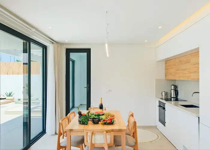 Neo With 2 Private Pools, Bbq, Jacuzzi And Sauna * Фетхие