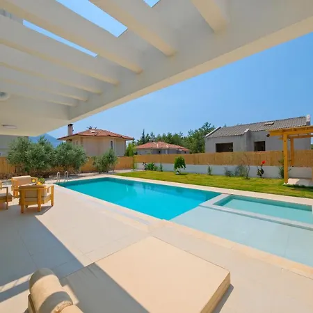 Neo With 2 Private Pools, Bbq, Jacuzzi And Sauna Vila