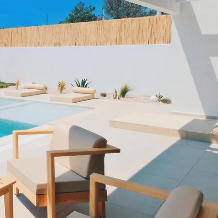 Neo With 2 Private Pools, Bbq, Jacuzzi And Sauna * Fethiye