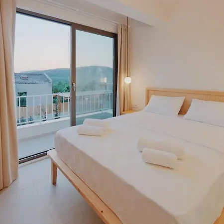 Neo With 2 Private Pools, Bbq, Jacuzzi And Sauna 别墅 *