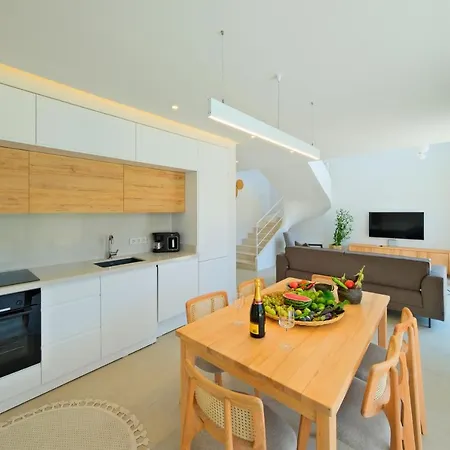 Вилла Neo With 2 Private Pools, Bbq, Jacuzzi And Sauna